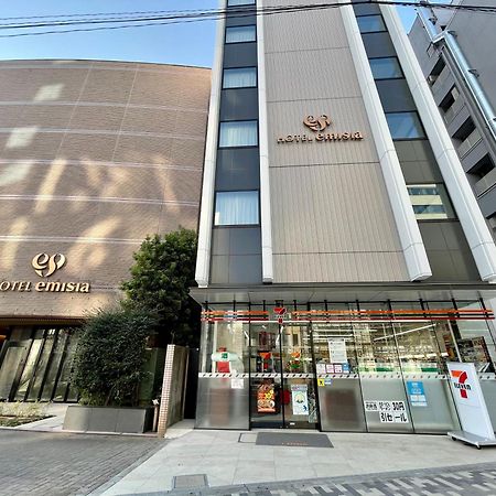 Hotel Emisia Tokyo Tacsikava Kültér fotó